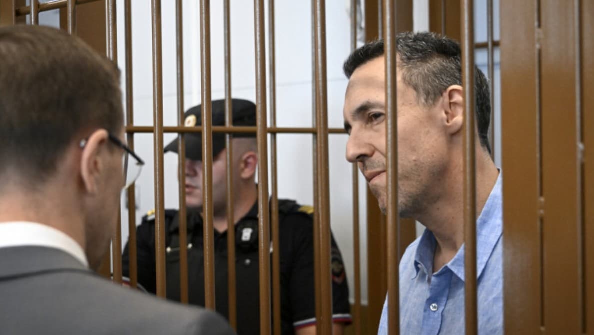 Rusia l-a eliberat pe cercetătorul francez Laurent Vinatier, în urma unui schimb de deținuți cu Franța