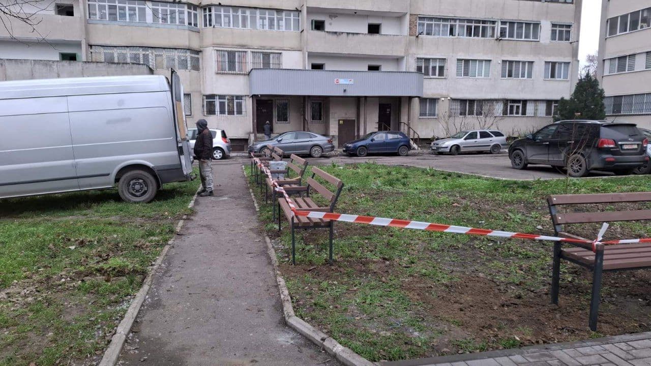Renovări promise, curți încă degradate: proiectul „Curtea europeană” blocat de lipsa agenților economici