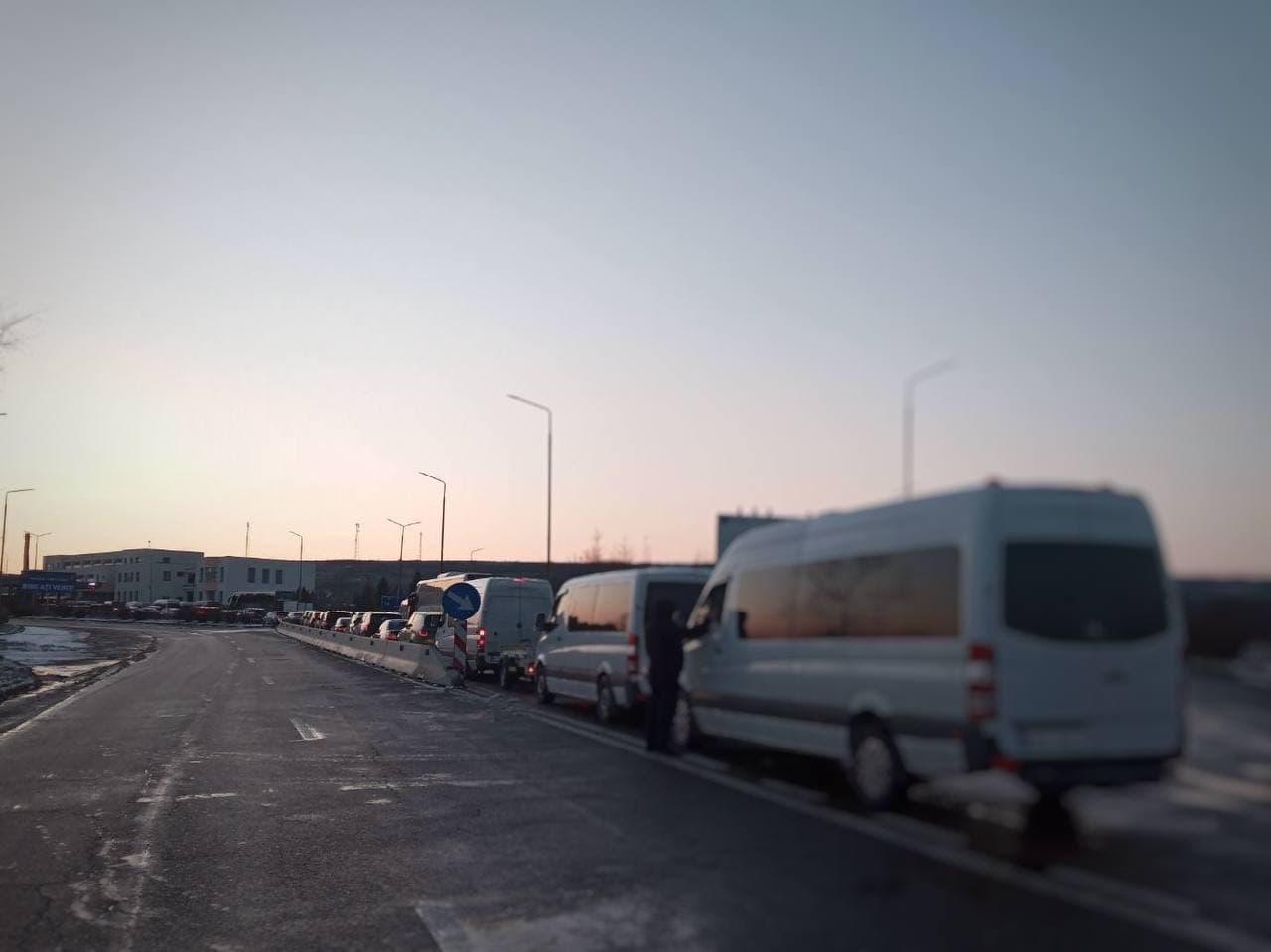 Atenție, călători! Cozi lungi la PTF Costești, pe sensul de ieșire din R. Moldova