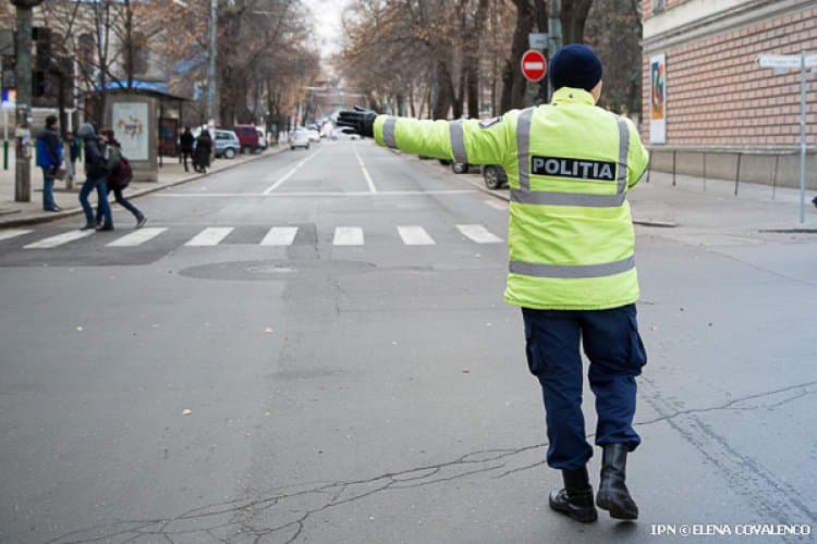 Acces limitat în spațiile publice în legătură cu vizita președintelui Albaniei la Chișinău