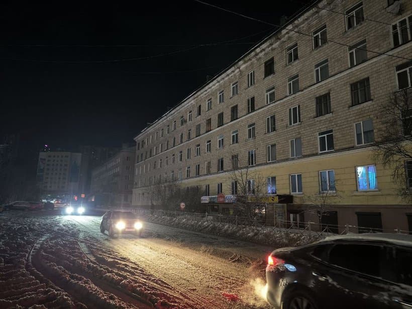 Oraşul care găzduieşte principala bază navală a Rusiei a rămas fără curent electric după prăbuşirea stâlpilor de înaltă tensiune