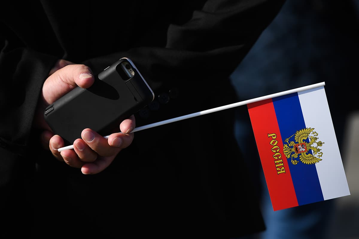 Россия хочет объявить спутниковый интернет и западные смартфоны угрозами своей национальной безопасности