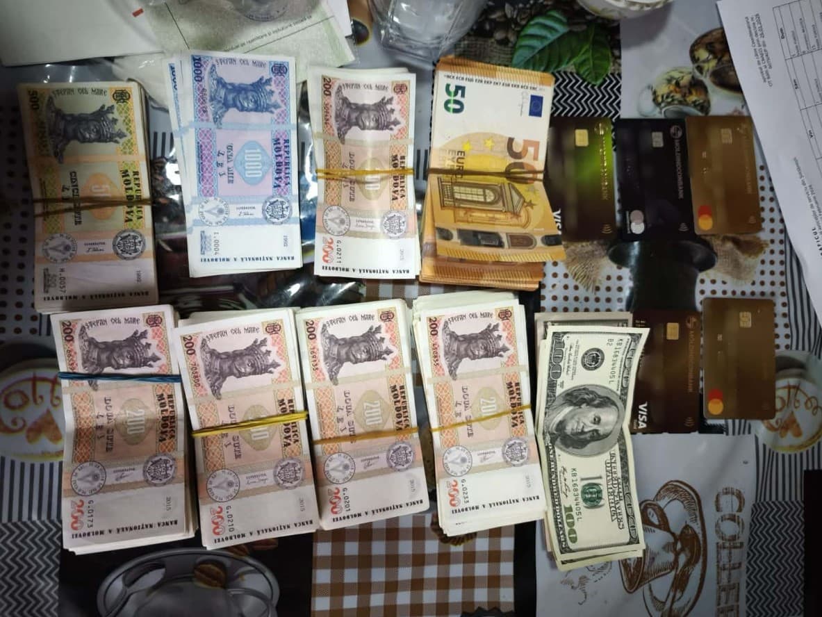 Percheziții la Chișinău, Șoldănești și Rezina. Mai mulți medici, suspectați de acte de corupție