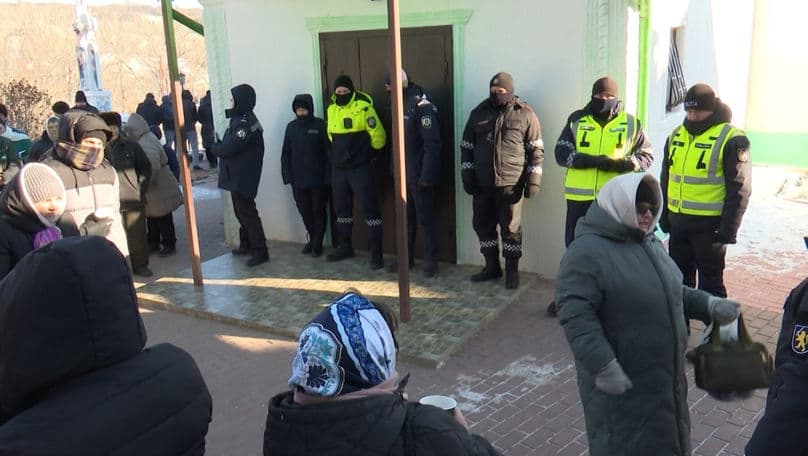Mitropolia Basarabiei: Oricine se poate ruga în biserica din Dereneu