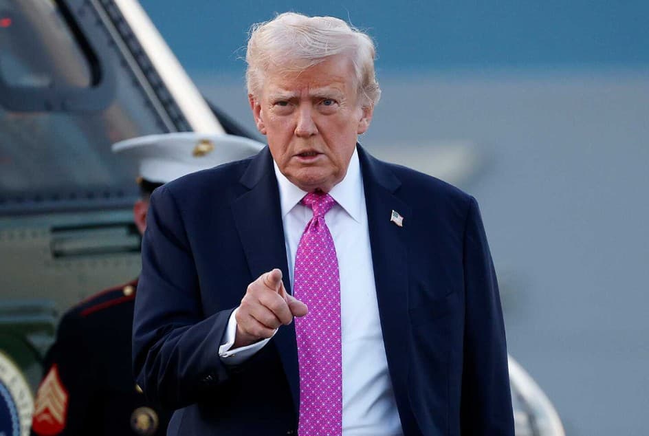 Trump îl îndeamnă pe Zelenski 'să se miște' pentru a obține un acord de pace cu Rusia