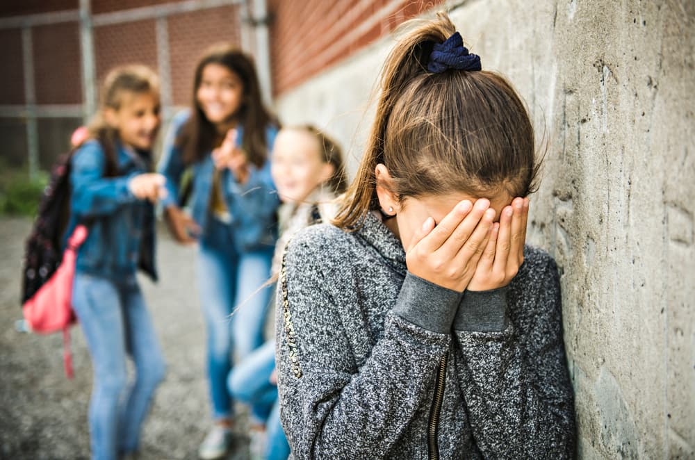 Barometru școlar: Aproape jumătate dintre elevi – victime ale violenței în școli