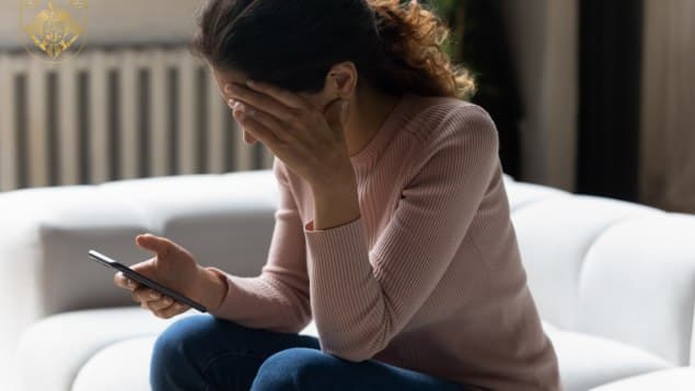 Un deținut, condamnat la încă nouă ani de închisoare după ce a șantajat o femeie cu imagini intime