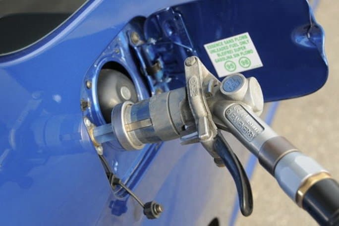 Carburanții continuă să se scumpească. Motorina trece de pragul de 24 de lei, iar benzina ajunge la 25,2 lei
