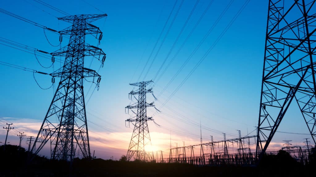 Reguli noi pe piața energiei: operatorii vor trebui să publice date despre producere și consum