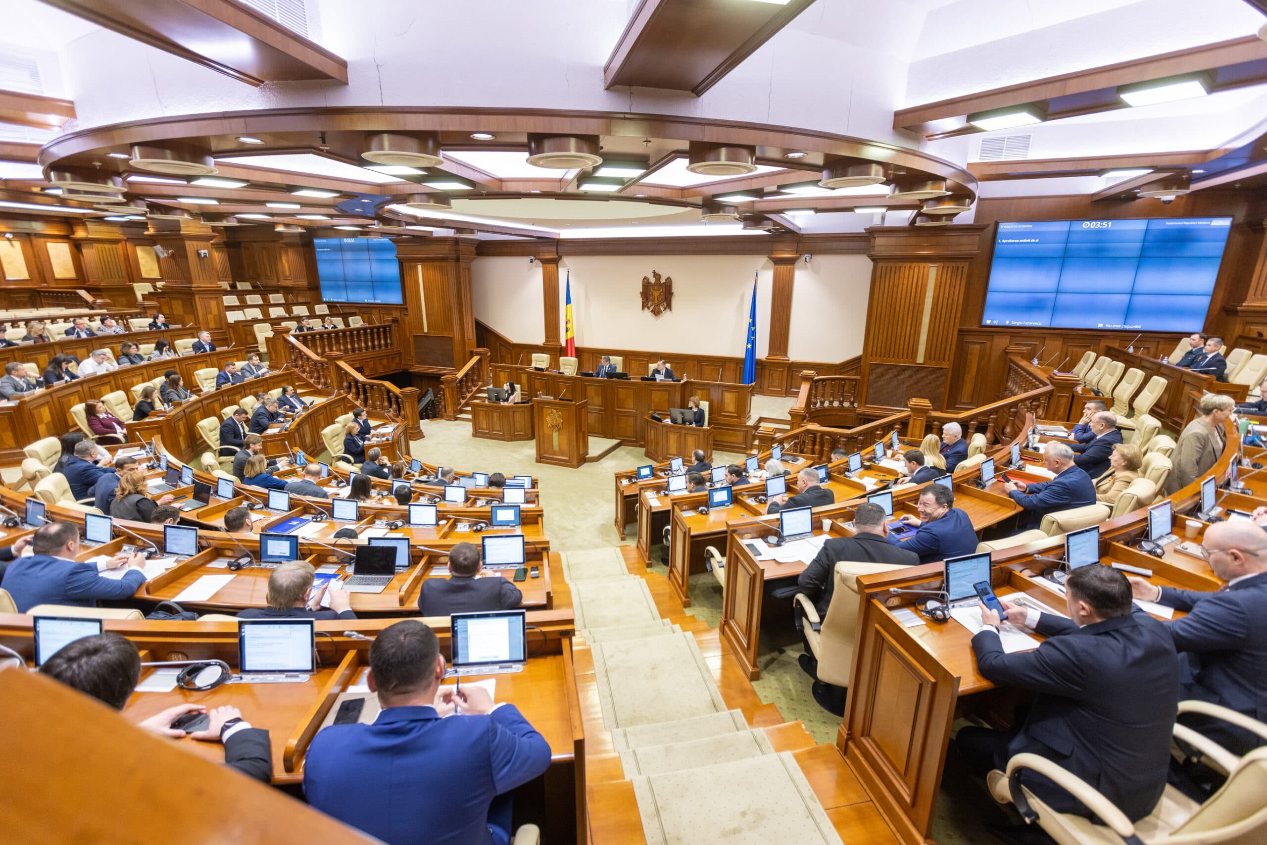 Șederea în R. Moldova a străinilor din statele non-UE va fi reglementată printr-o nouă lege