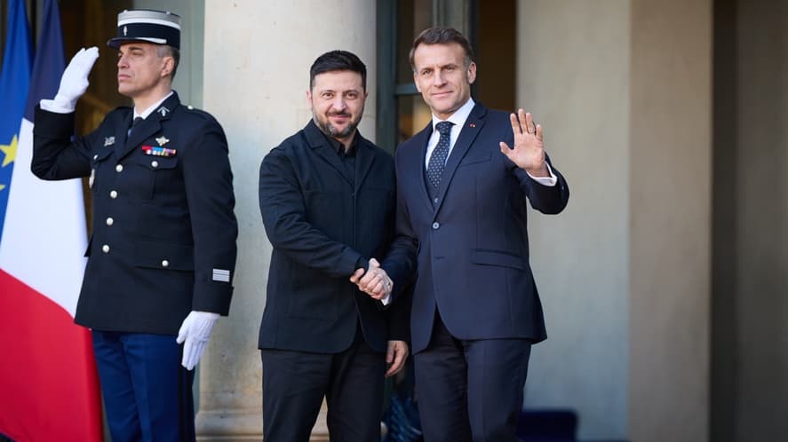 Macron îl primeşte pe Zelenski pentru a evita ca Ucraina să fie ”eclipsată” de Iran