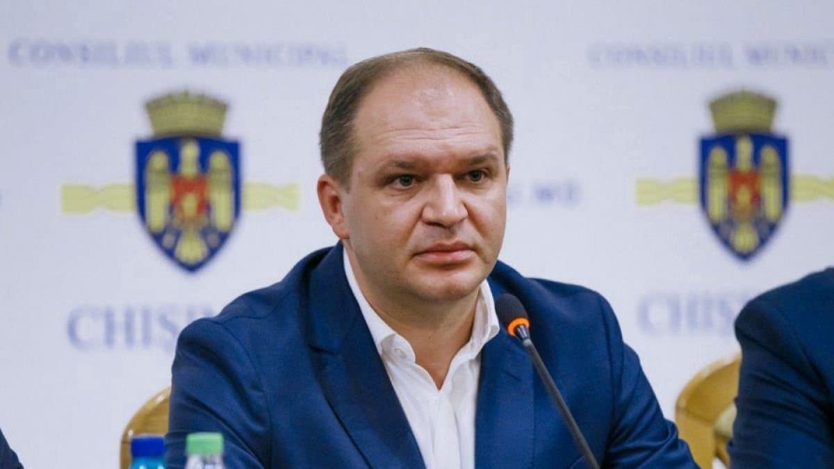 Poliția îl cheamă pe Ceban la audieri după ce primarul capitalei a acuzat oamenii legii că protejează traficanții de droguri