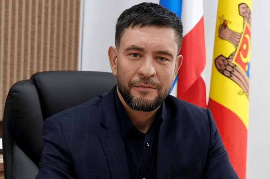 Adjunctul bașcanei Găgăuziei, Victor Petrov, suspendat din funcție