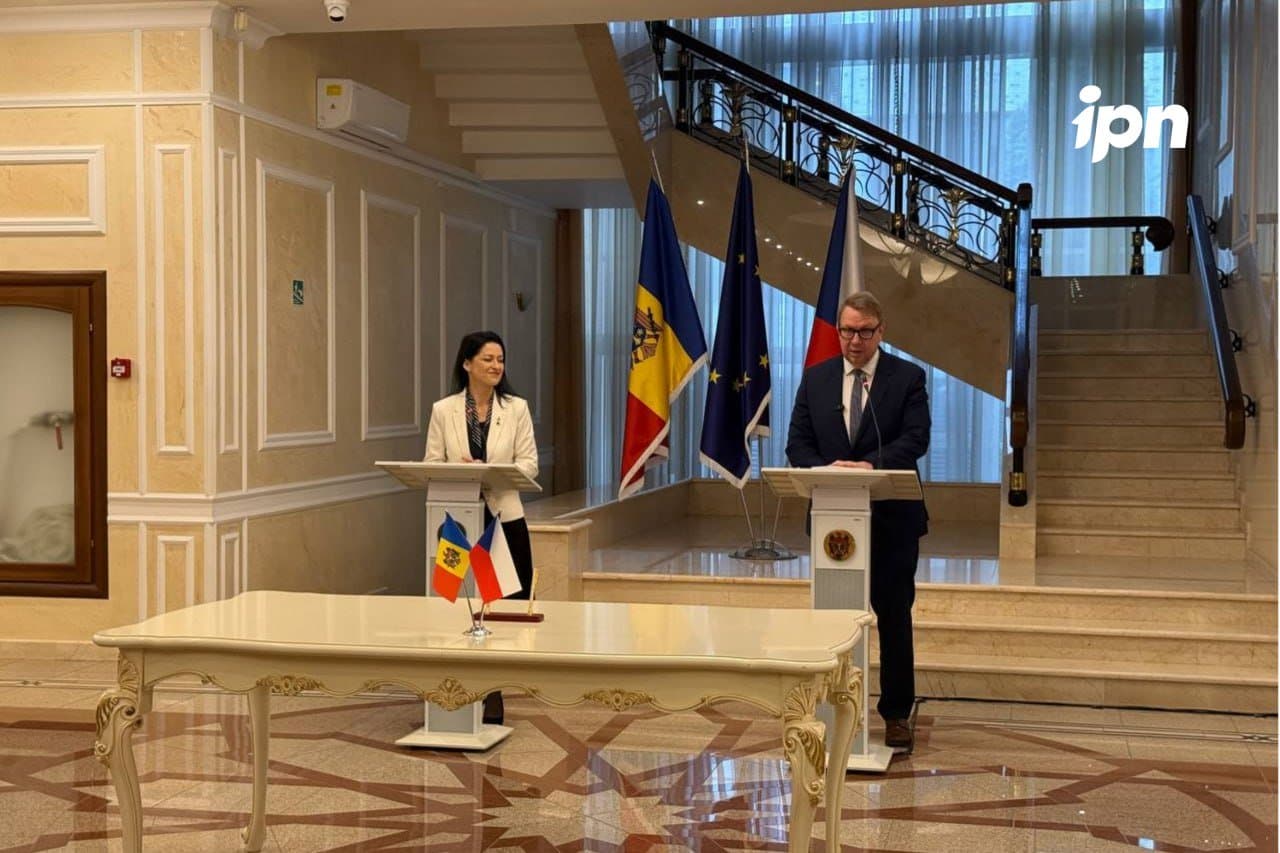 Guvernul Cehiei oferă sprijin pentru extinderea reformei RESTART