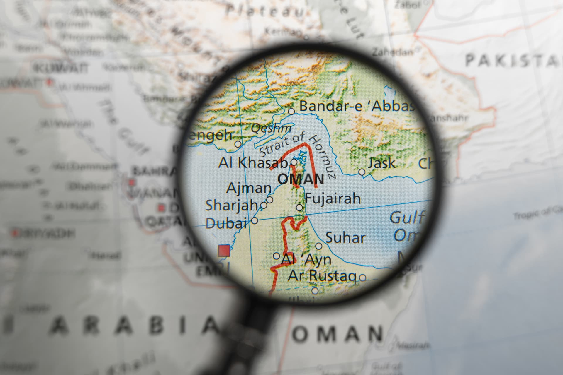 Iulian Chifu // Europa și-a suflecat mânecile ca să elibereze traficul în strâmtoarea Hormuz