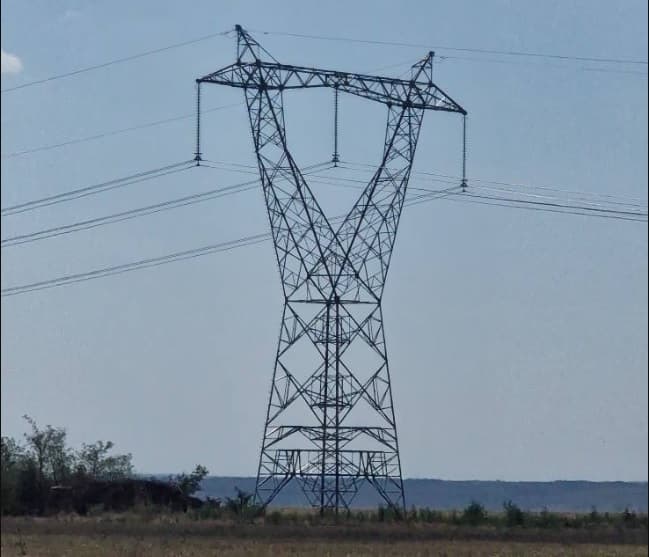 Deconectarea liniei Isaccea-Vulcănești // Autoritățile anunță că în imediata apropiere au fost găsite drone prăbușite