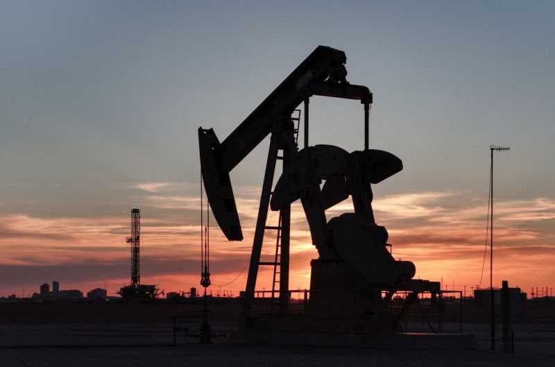 S&P: Șocul prețului petrolului ar putea afecta ratingurile suverane din Europa Centrală și de Est