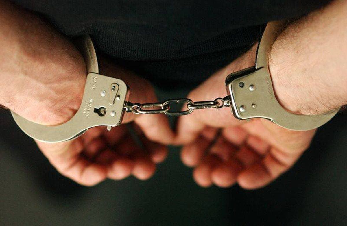 O pensionară, legată cu un lanț și violată de un tânăr. Infractorul, trimis după gratii