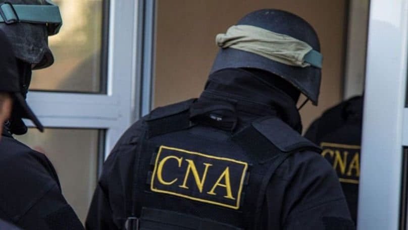 Percheziții la Inspectoratul de Poliție Botanica, într-un dosar de corupție. Conducerea instituției, suspendată