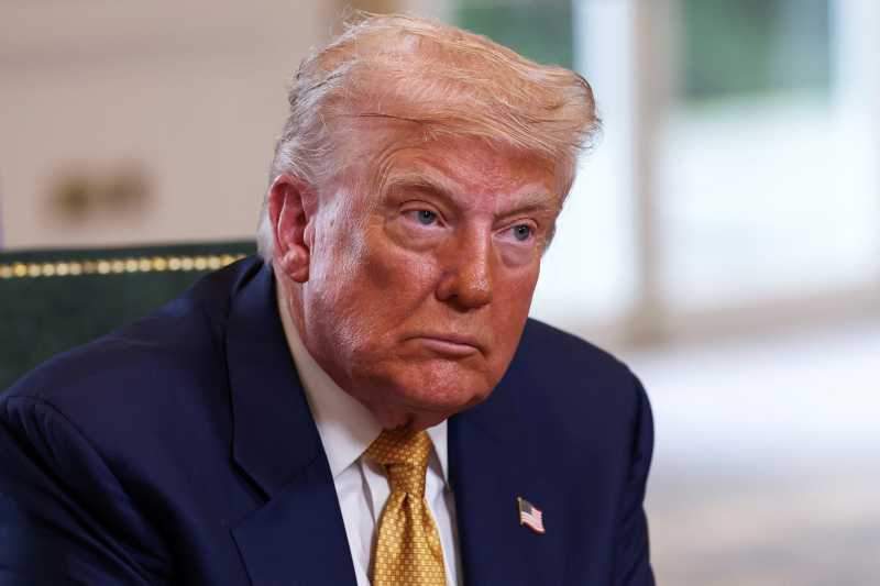 Președintele Trump afirmă că SUA nu vor mai trimite delegații la negocieri cu Iranul