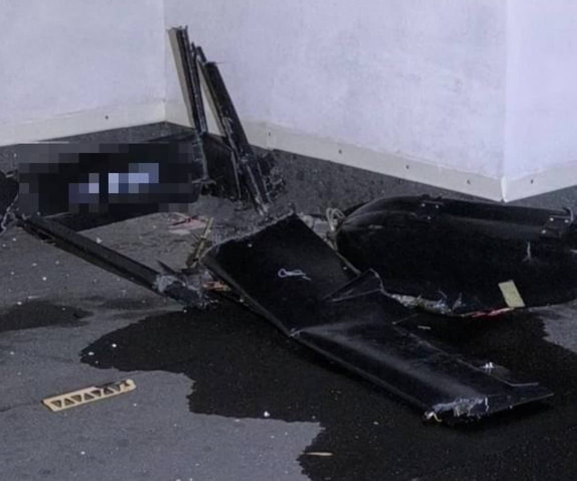 Detalii despre drona găsită pe acoperișul unui bloc din capitală: substanțe explozive nu au fost depistate