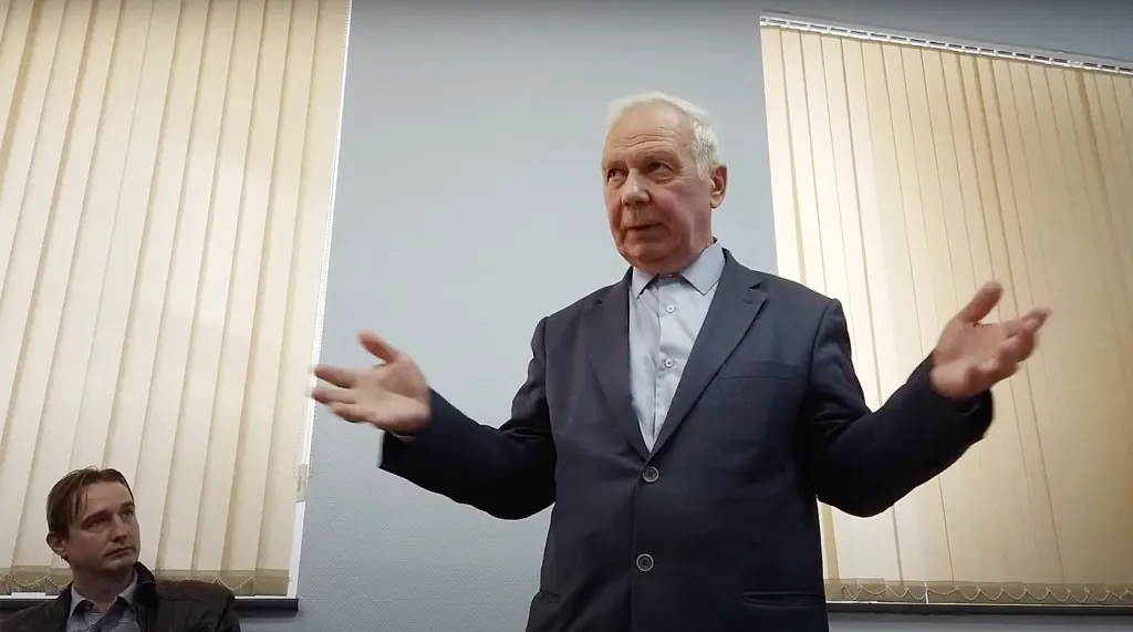 Doi dintre cercetătorii de top ai Rusiei au fost condamnați la ani grei de închisoare de o instanță din Siberia