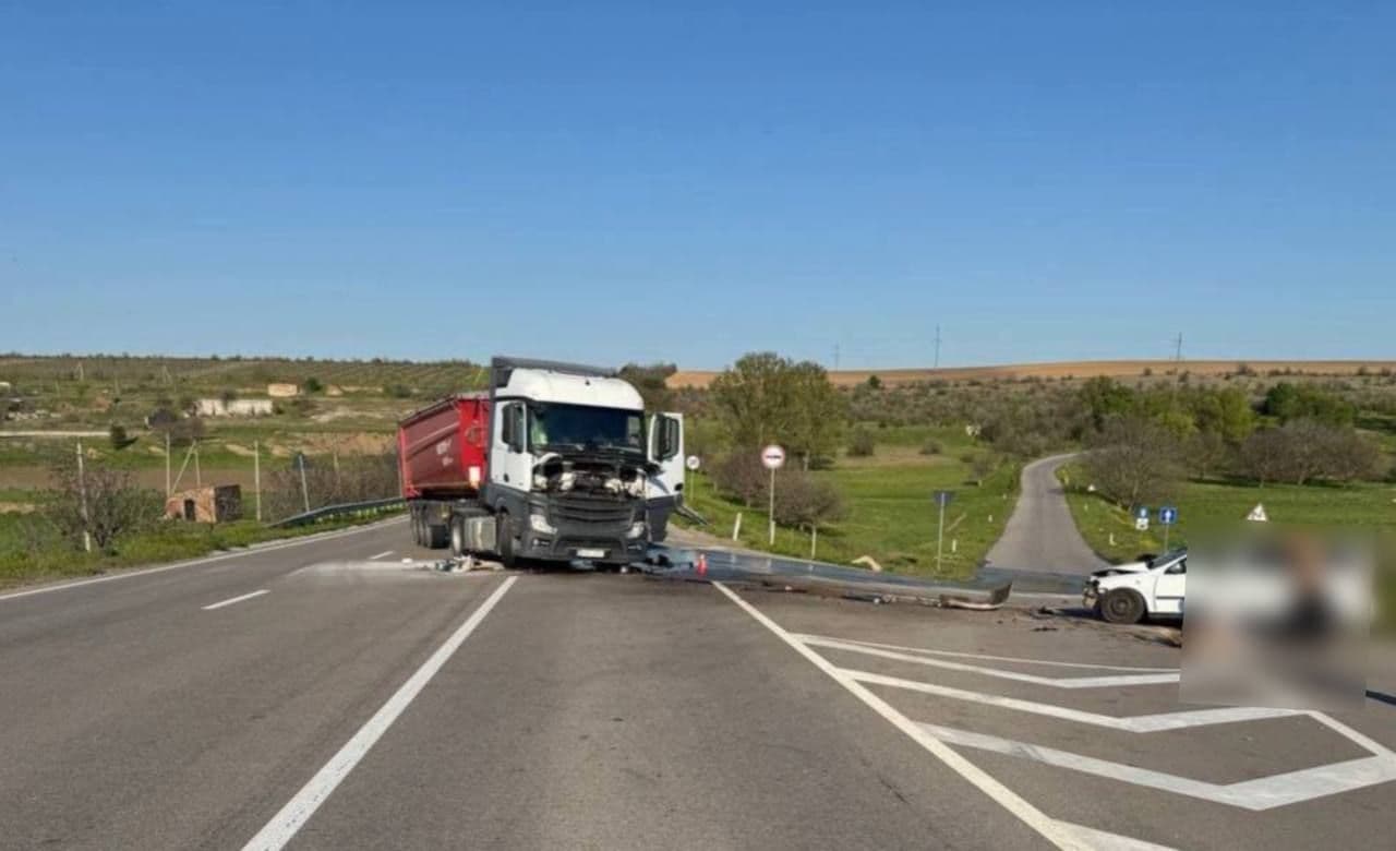 Accident la Vulcănești: o femeie de 70 de ani a decedat, alta – la spital