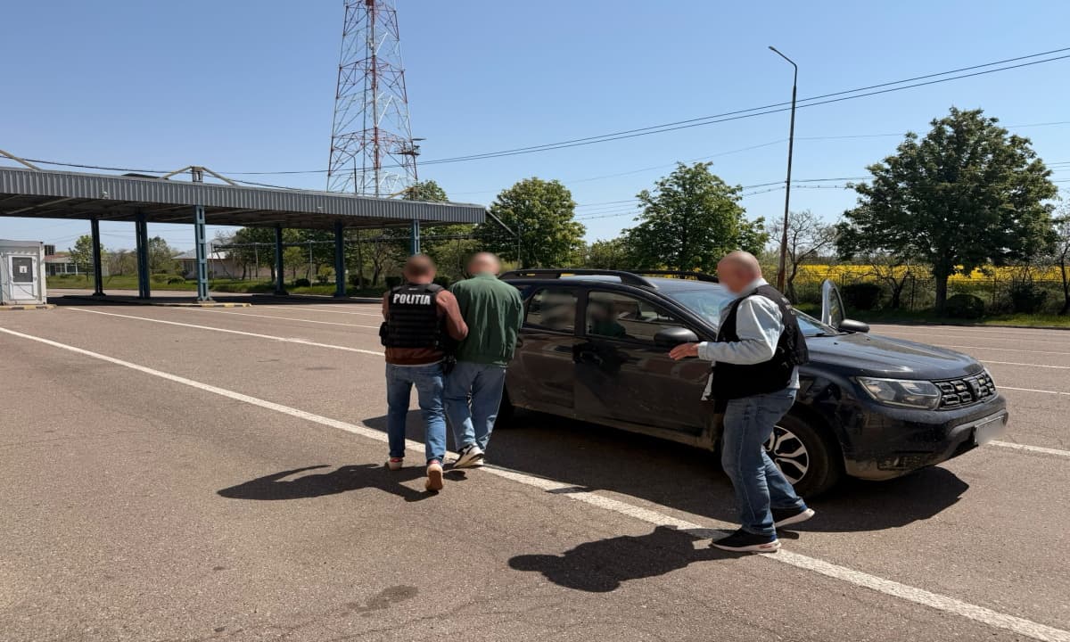 Moldovean căutat pentru trei omoruri în Rusia, reținut de polițiștii români de frontieră