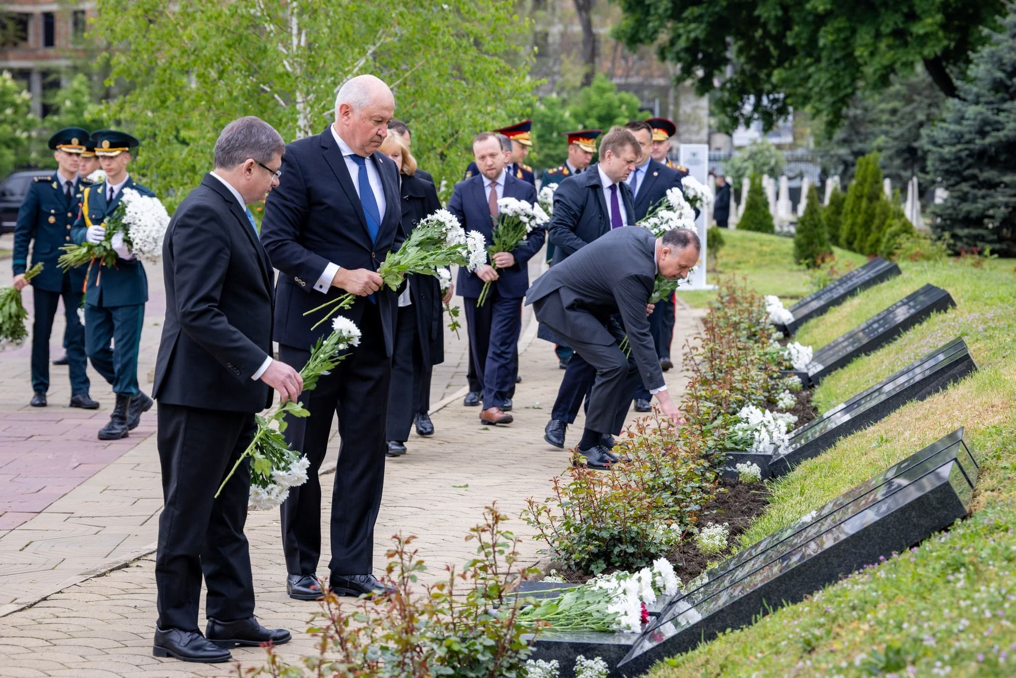Igor Grosu, de 9 mai: Astăzi, mai mult ca oricând, îmi doresc pace și un viitor sigur pentru copiii noștri