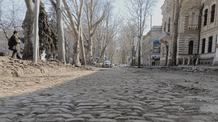 Strada 31 August din capitală intră în reparații, primarul Ion Ceban