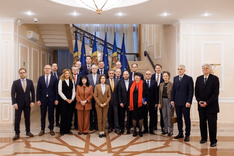 Maia Sandu, în discuții cu ambasadorii UE: R. Moldova trebuie să avanseze în procesul de aderare pe baza meritelor