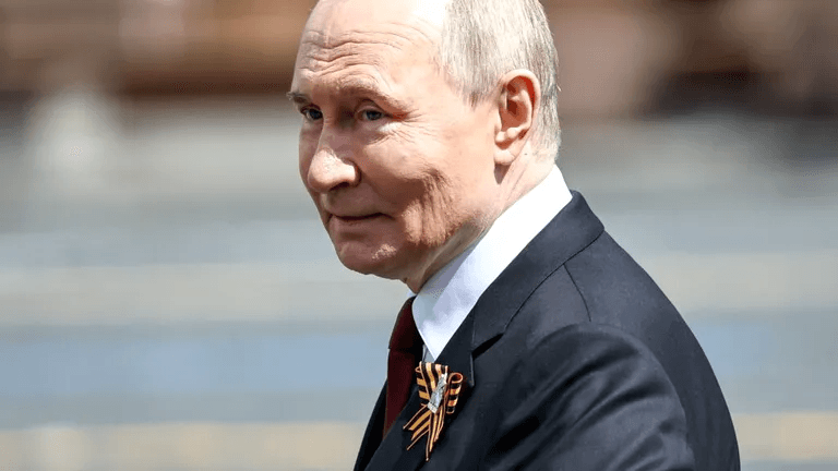 Semne de nemulțumire în Rusia. Popularitatea lui Vladimir Putin scade pe fondul războiului și problemelor economice