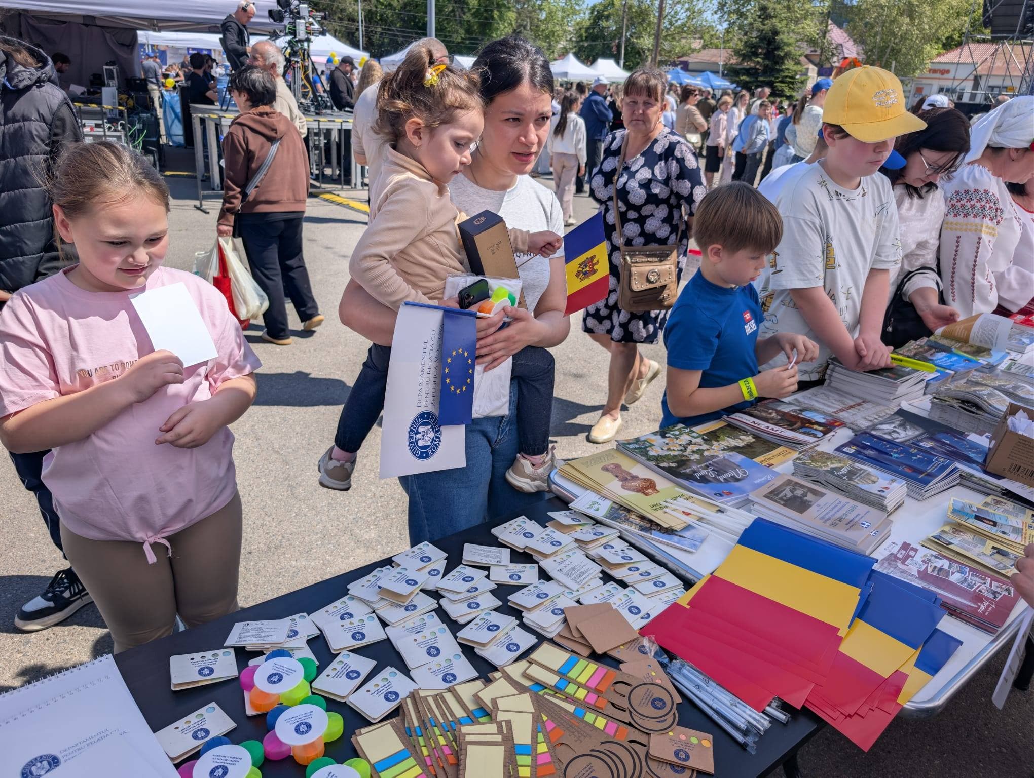 DRRM și Consulatul României la Bălți, prezenți la Orășelul European de la Soroca