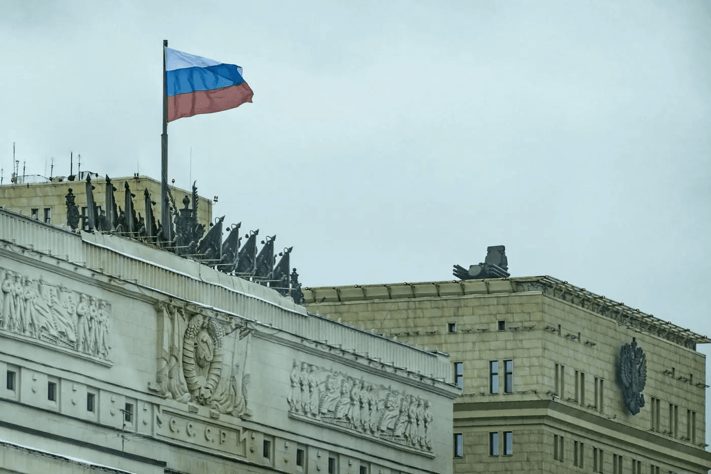 VIDEO // Anatomia atacului care a zguduit Moscova. Cum au trecut dronele Ucrainei de inelele dense de apărare antiaeriană din capitala Rusiei