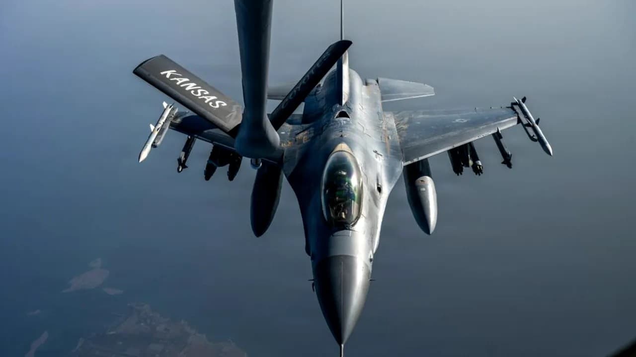 Nouă alertă la granița NATO, în această seară. Avioanele de vânătoare s-au ridicat din nou să protejeze estul Letoniei. Spațiul aerian al NATO este protejat și de România