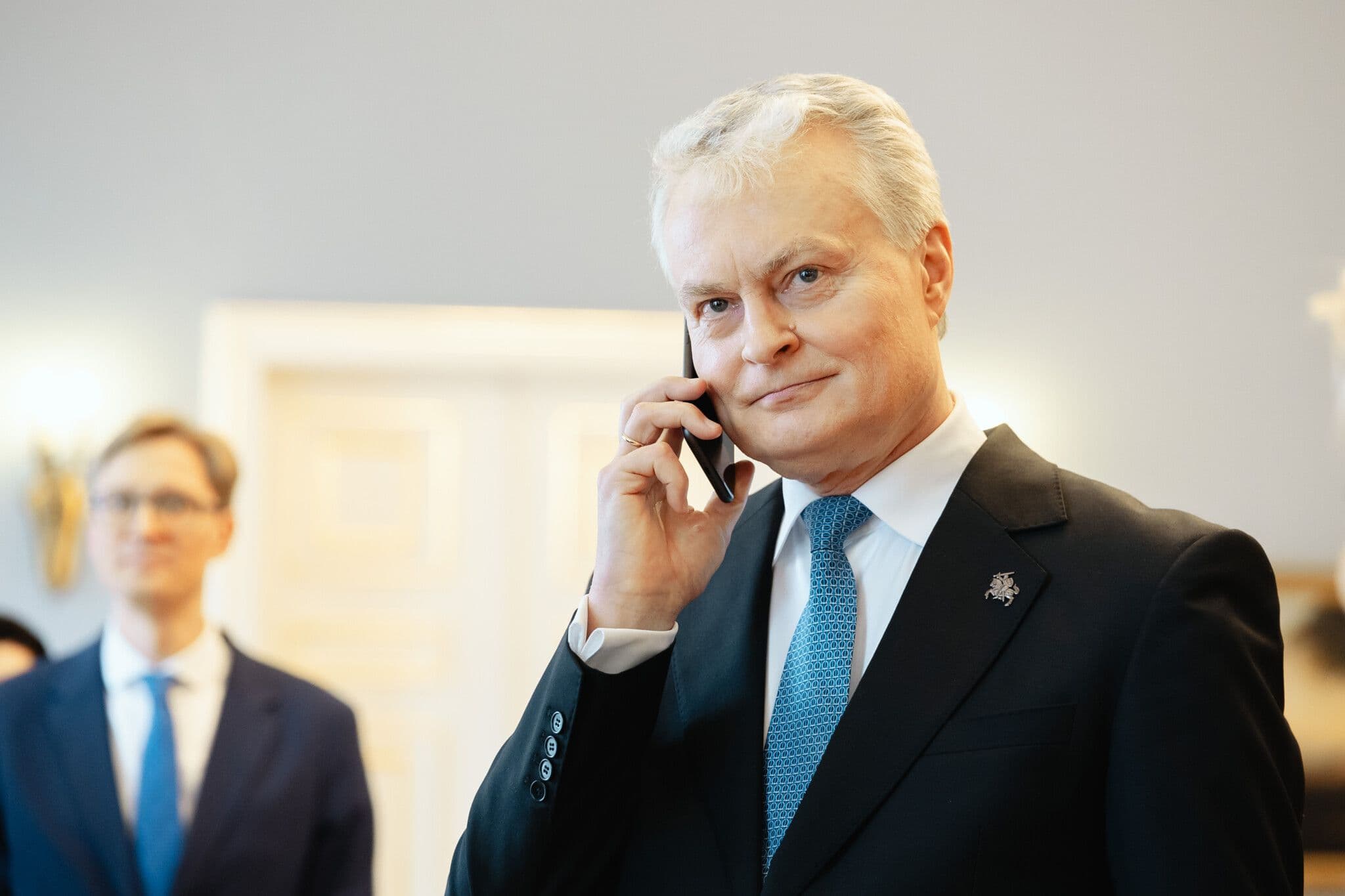 Alertă privind o dronă în Lituania: președintele, prim-ministrul și deputații, conduși în adăposturi. Aeroportul din Vilnius, închis