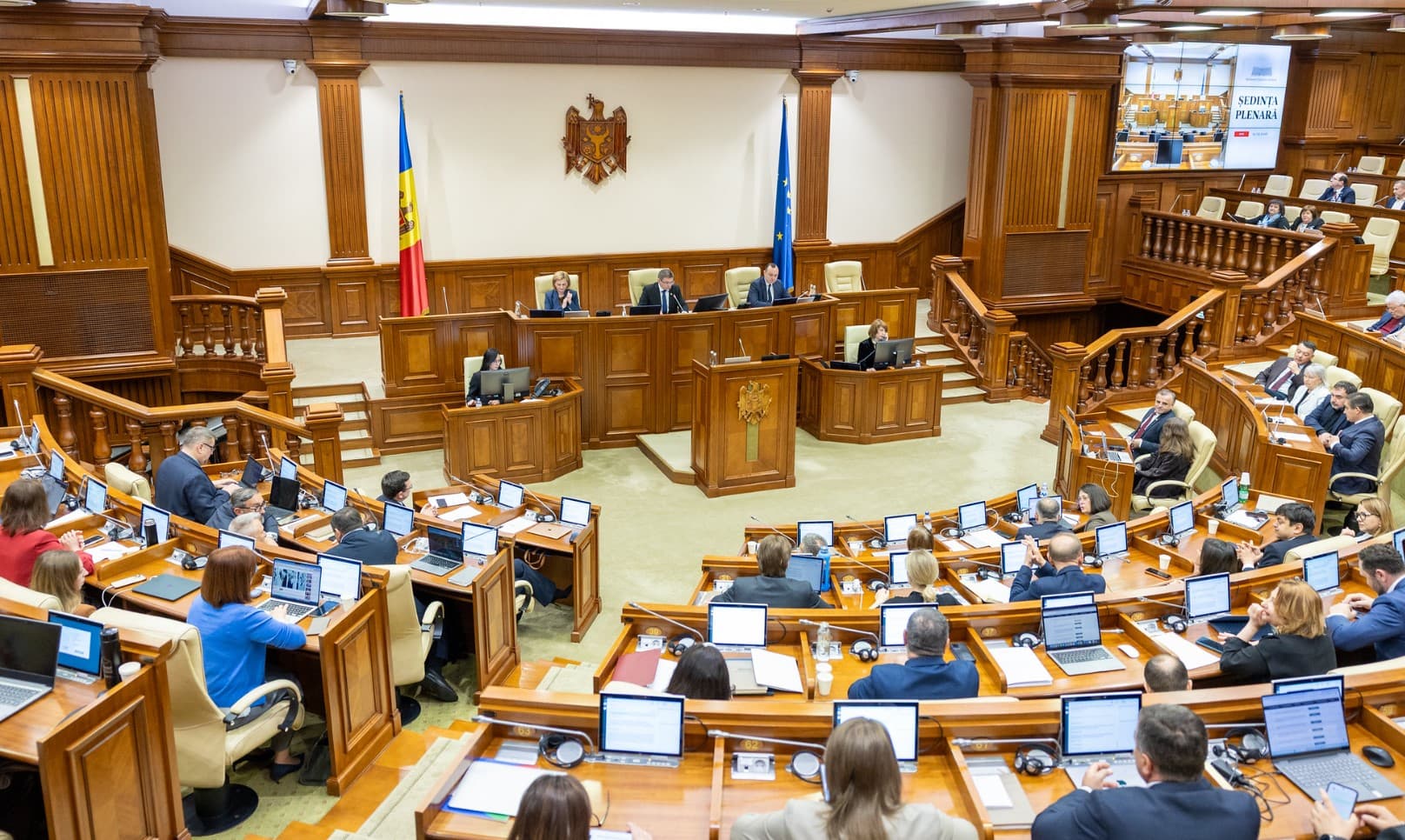 LIVE // Ședința plenară a Parlamentului din 21 mai