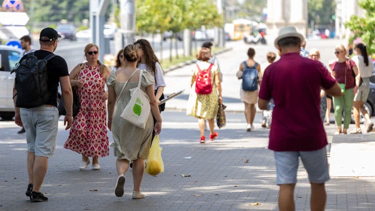Cetățenii moldoveni, avertizați asupra înșelătoriilor legate de locuri de muncă în Finlanda