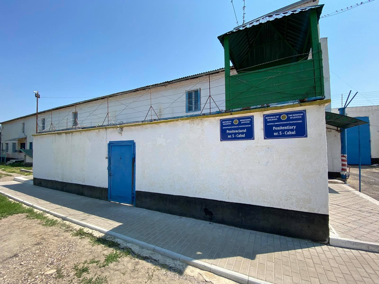Un deținut din Penitenciarul nr.5 Cahul, găsit strangulat în celulă