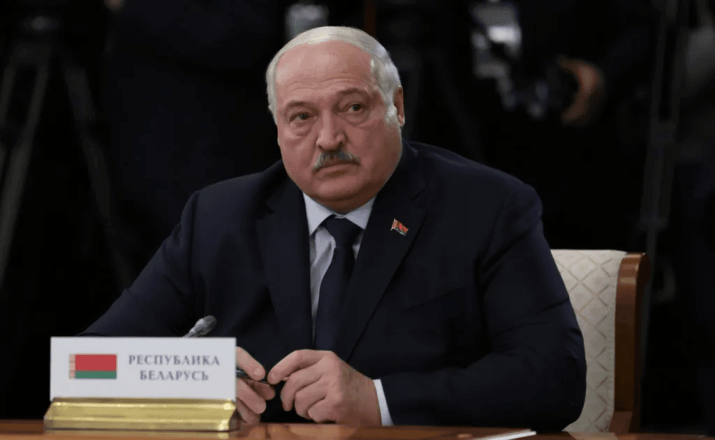 Avertisment al lui Macron pentru Lukașenko. Președintele francez l-a sunat pe dictatorul de la Minsk
