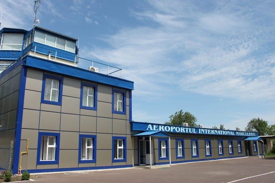 Aeroportul Mărculești funcționează în pierdere, dar autoritățile consideră că ar putea deveni un punct strategic