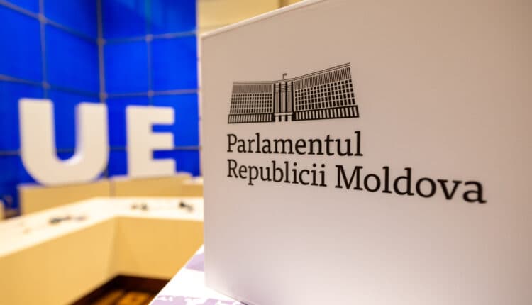 Președintele Comitetului pentru apărare națională din Estonia efectuează o vizită la Chișinău