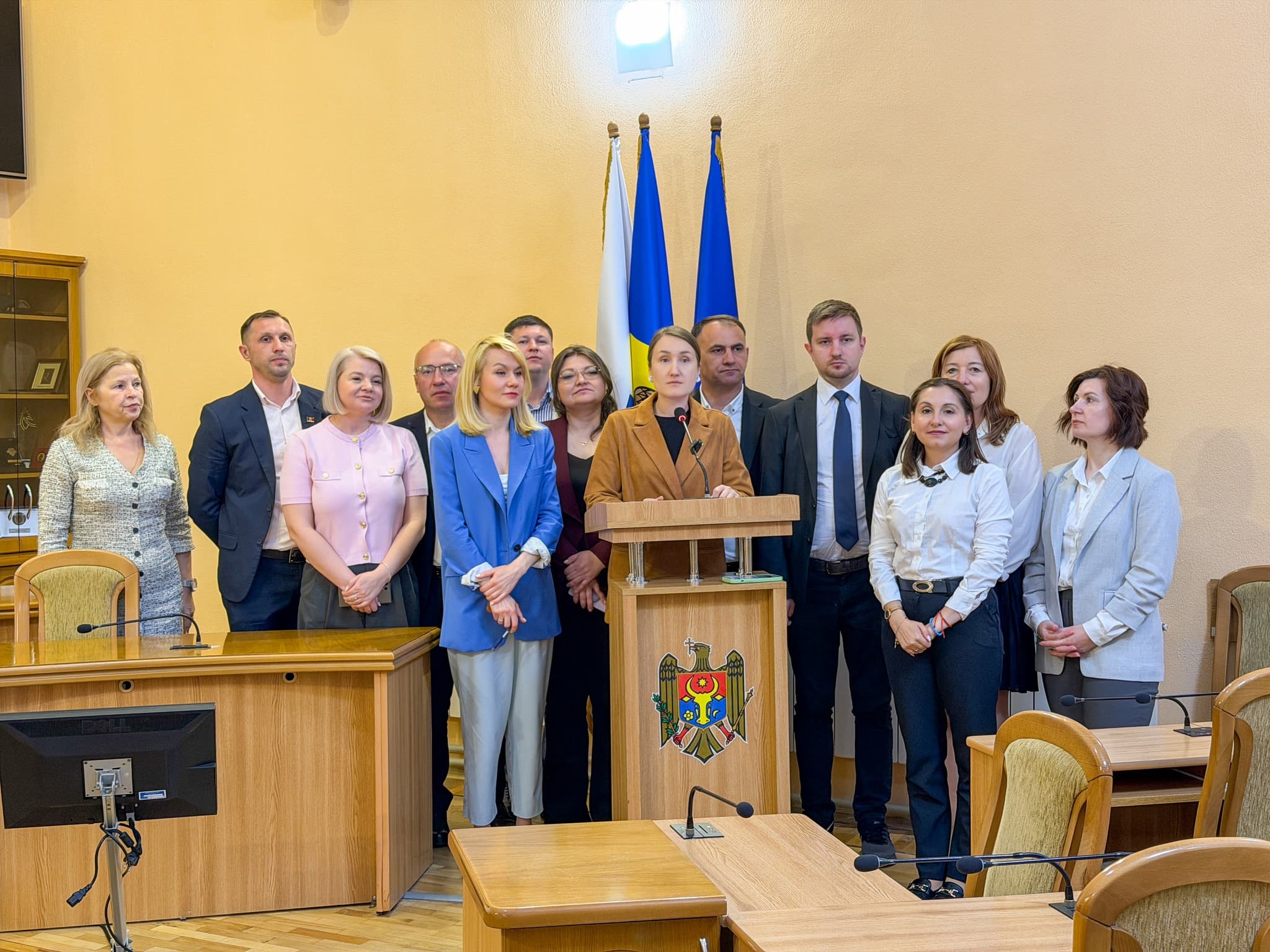 Ședința CMC, convocată de PAS, a eșuat din lipsă de cvorum. Fracțiunea acuză MAN și pe Ion Ceban de boicot