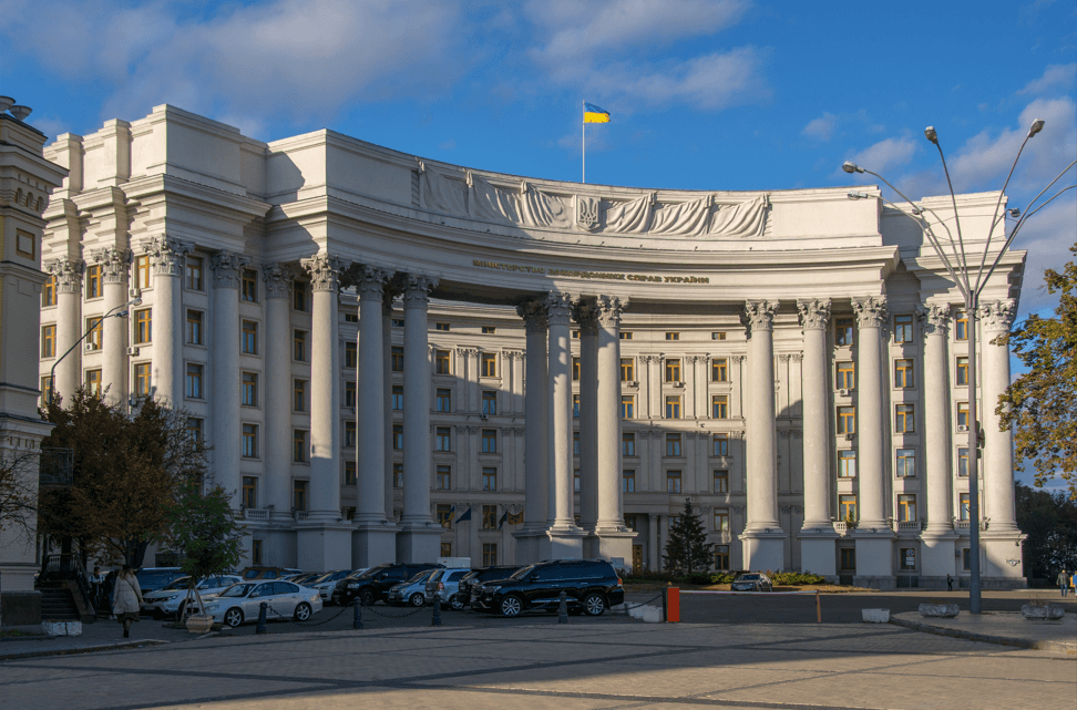 MAE ucrainean califică drept "șantaj nerușinat" amenințarea Moscovei cu atacuri asupra Kievului