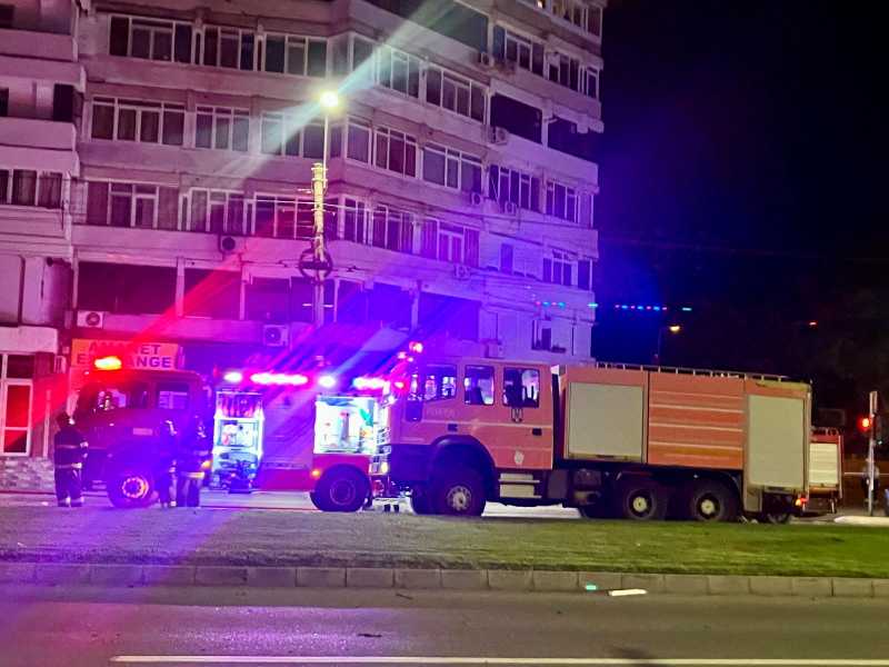 VIDEO LIVE Galați // Dronă prăbușită pe un bloc; explozie și incendiu la un apartament de la etajul 10