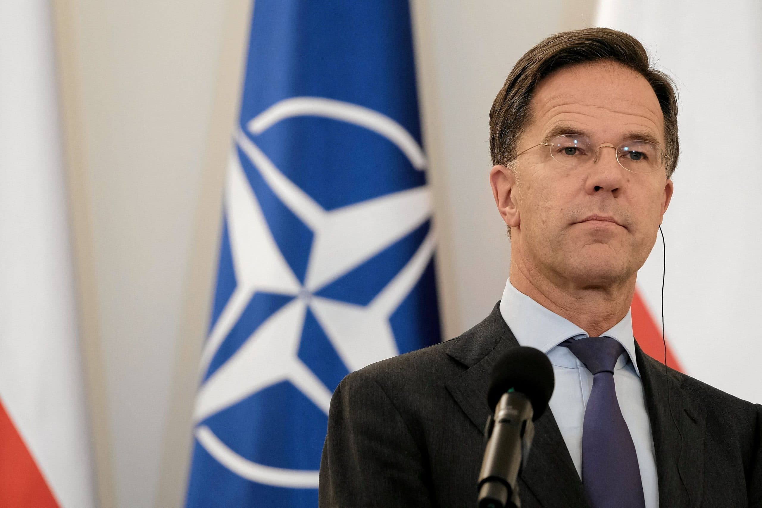 Drona căzută pe un bloc din Galați // Mark Rutte: NATO este pregătită să apere fiecare centimetru al teritoriului aliatului nostru