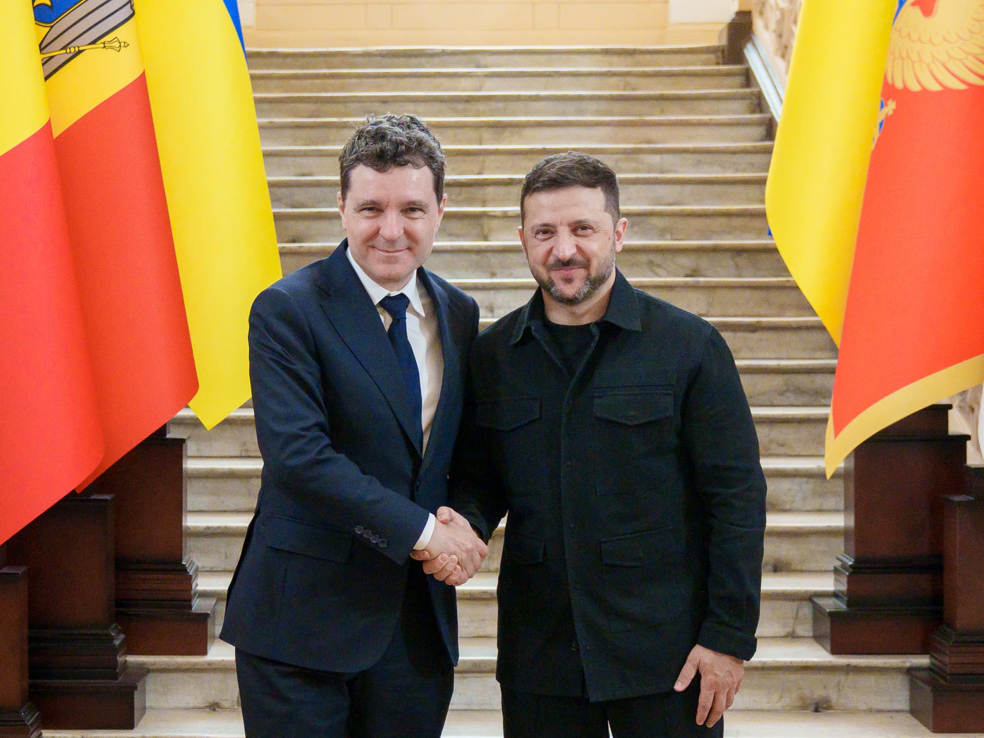 Dronă căzută la Galați // România și Ucraina vor să accelereze cooperarea în producția de drone. Nicușor Dan, discuții cu Volodimir Zelenski