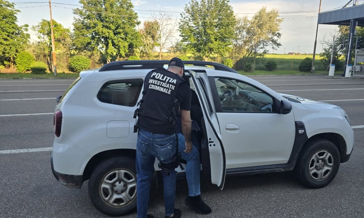 Moldovean anunțat în căutare de autoritățile belgiene pentru trafic de droguri, arestat la PTF Leușeni-Albița