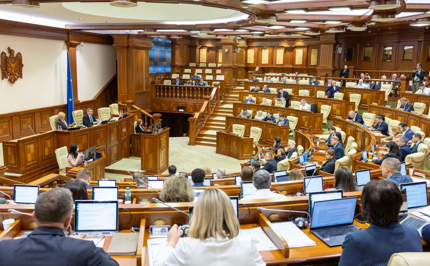 LIVE // Ședința plenară a Parlamentului din 11 iunie