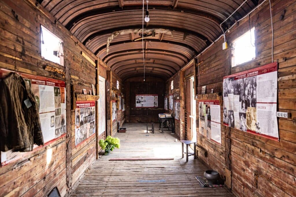 Expoziția despre deportările staliniste revine la Chișinău și ajunge, în premieră, la Bălți